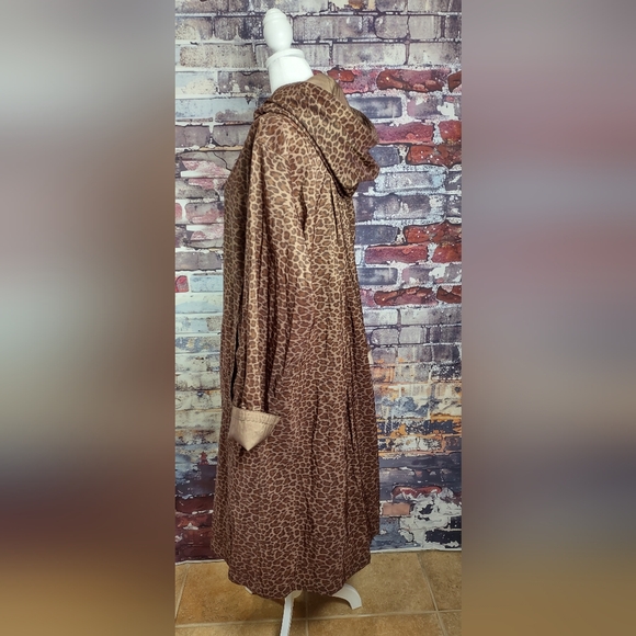 Nordstrom Reversible Leopard Print Hooded Coat - Picture 6 of 14